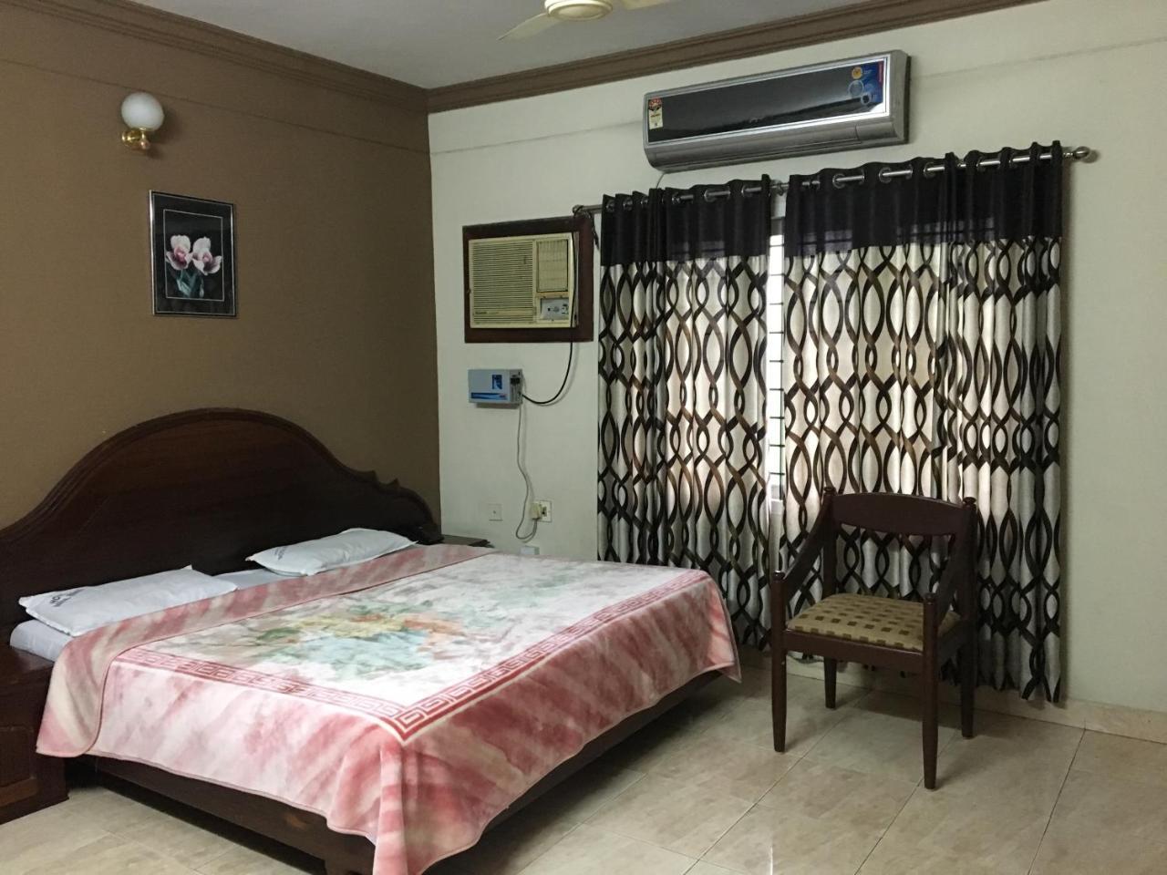 Hotel Royal Wings Nedumbassery Εξωτερικό φωτογραφία
